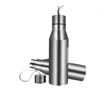 sport water bottle